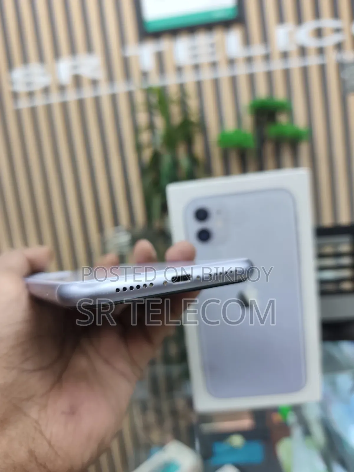 Apple iPhone 11 64 GB Purple