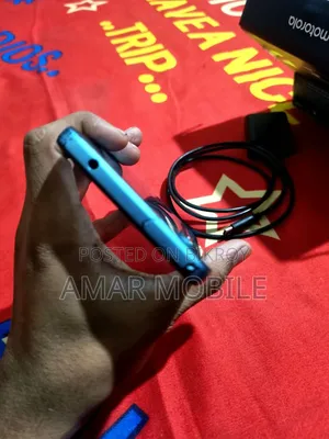 Motorola Moto E22s 64 GB Blue
