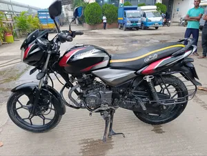 Bajaj Discover 125 2019 Black