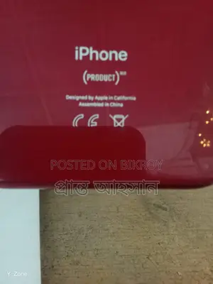 Apple iPhone XR 64 GB Red