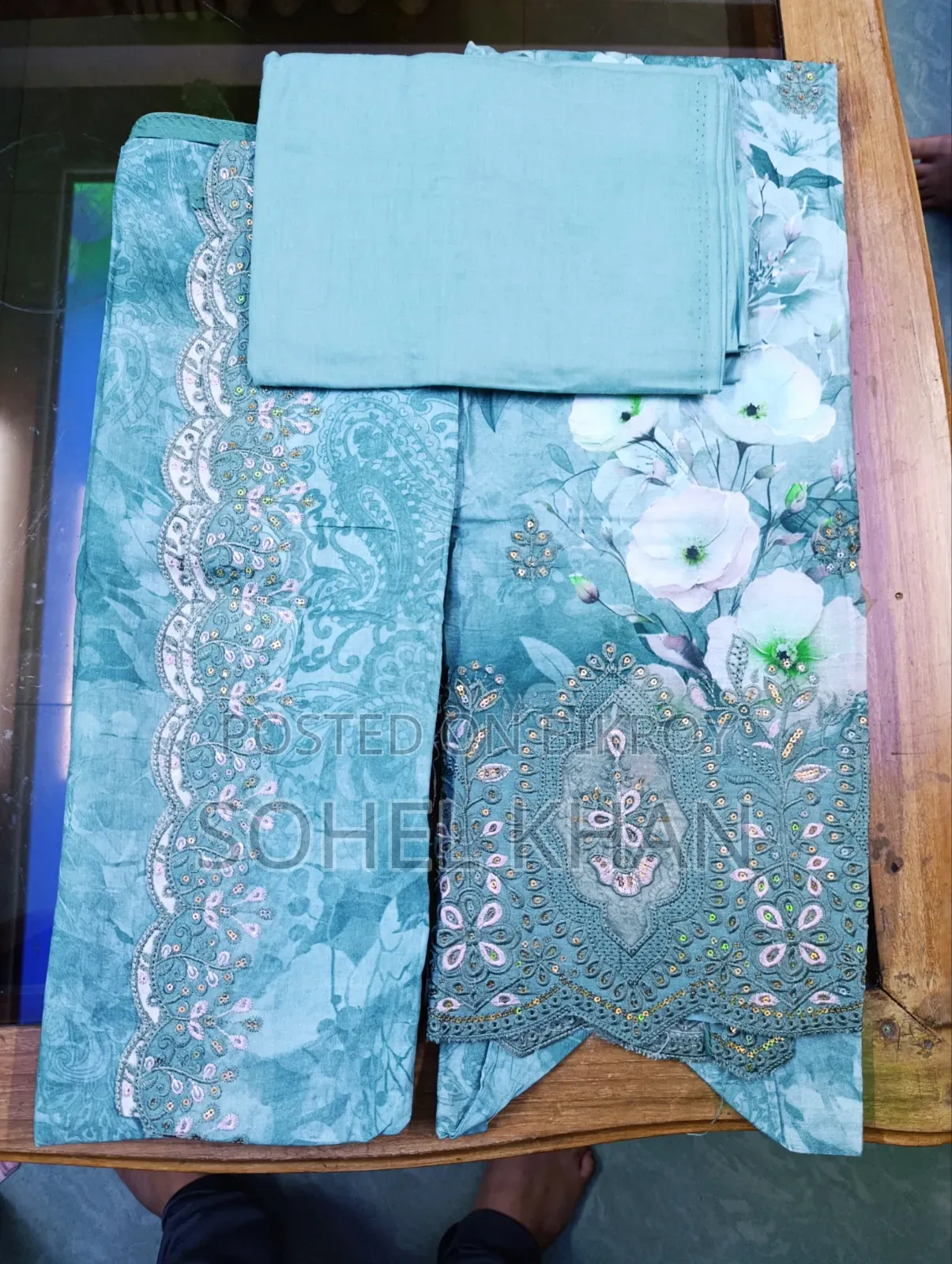 ৩ পিস প্রিমিয়াম পাকিস্তানি স্টাইলড