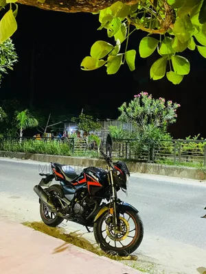 Hero Hunk 2021 Black