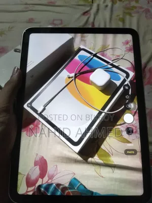 Apple iPad (2025) 128 GB Silver