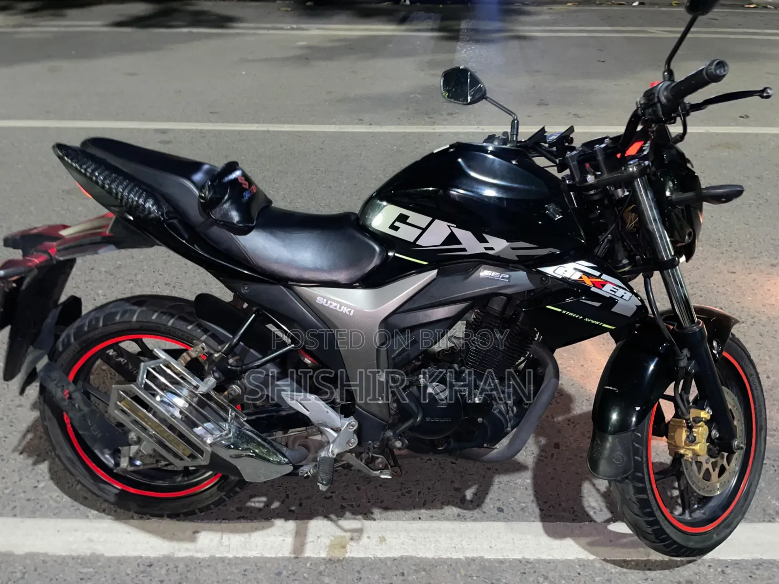Suzuki 2023 Black