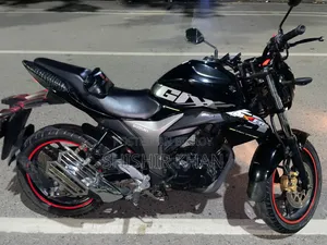 Suzuki 2023 Black