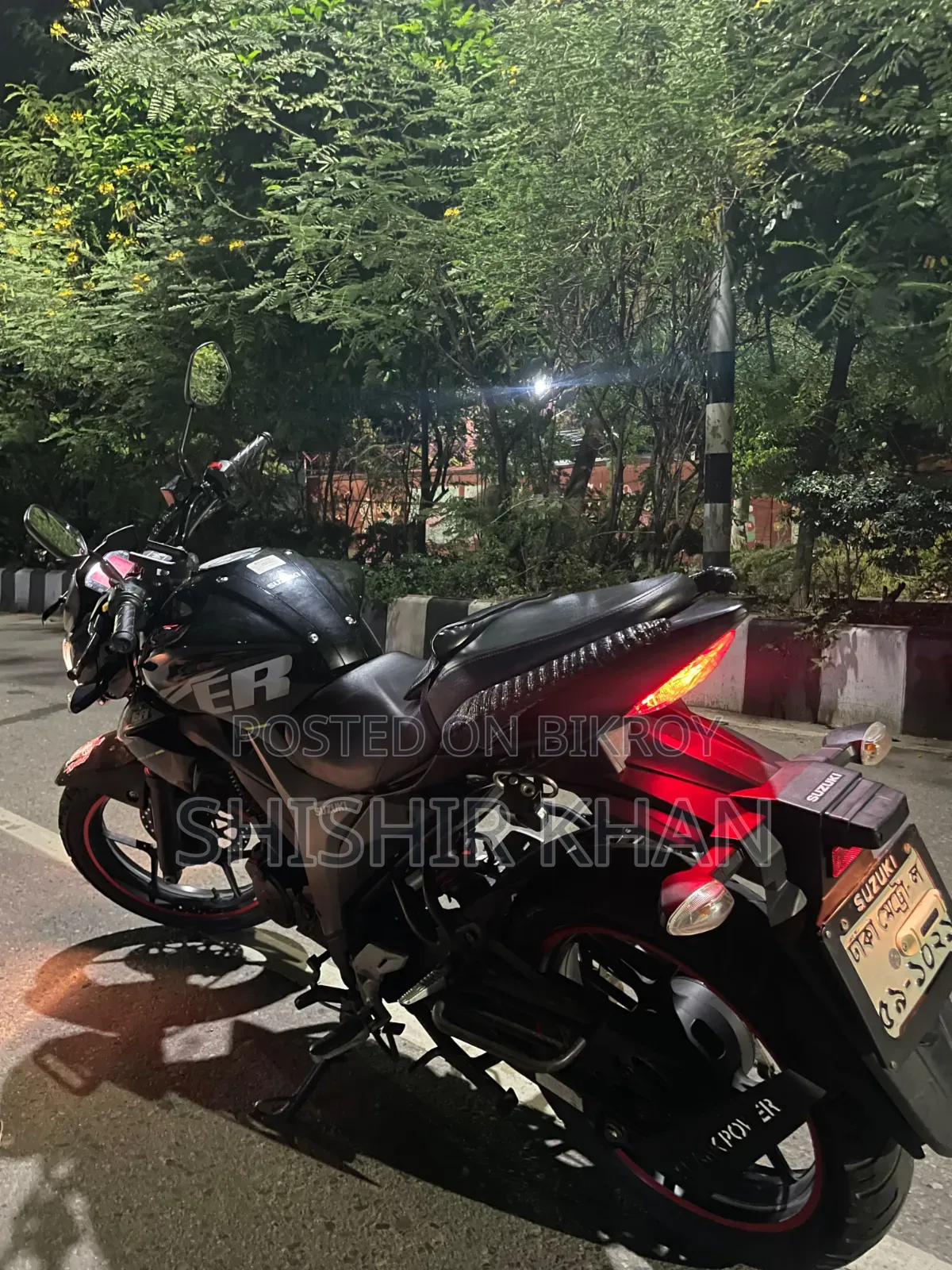 Suzuki 2023 Black