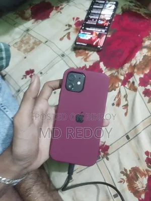 Apple iPhone 12 64 GB Black