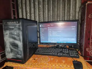 Desktop Computer 4GB Intel Core I3 SSHD+SSD 1T