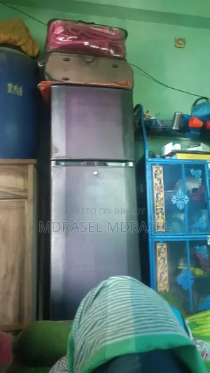 Good quality refrigerator from a reputed brand with no issues, currently in use
