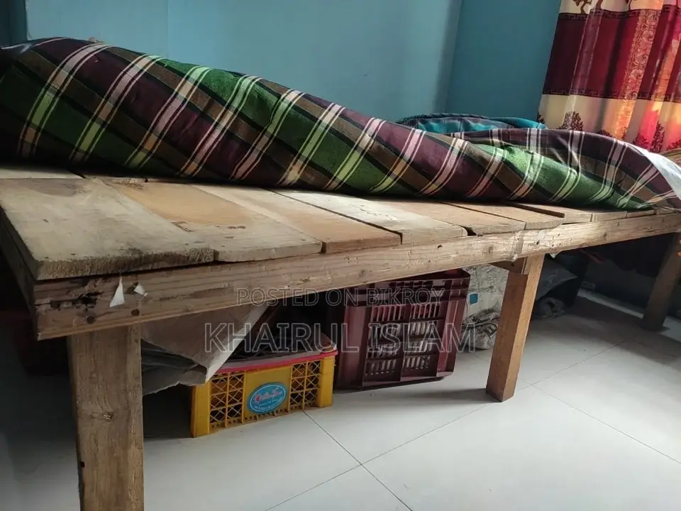 চকি বিক্রয় হবে।