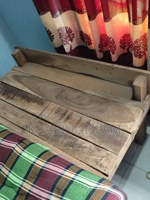 চকি বিক্রয় হবে।