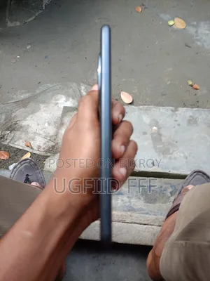 Vivo iQOO Z10 128 GB Black