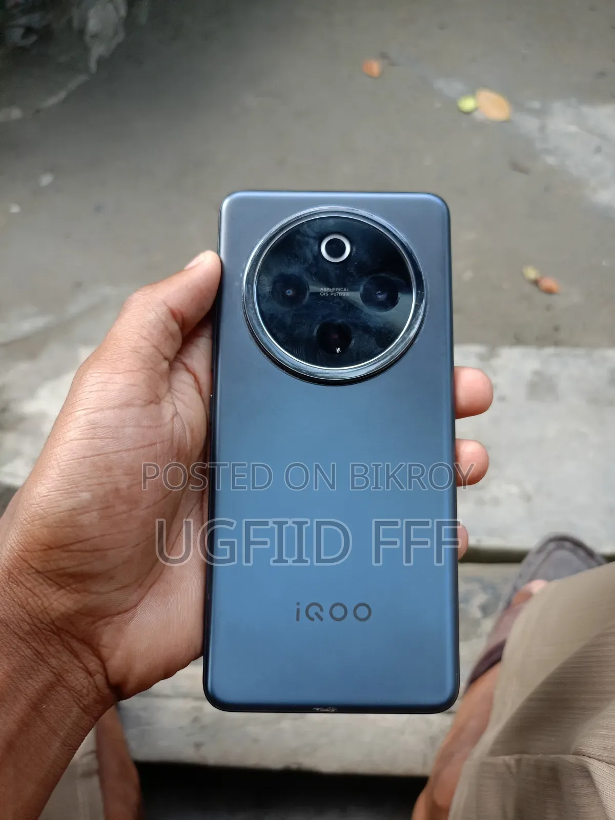Vivo iQOO Z10 128 GB Black