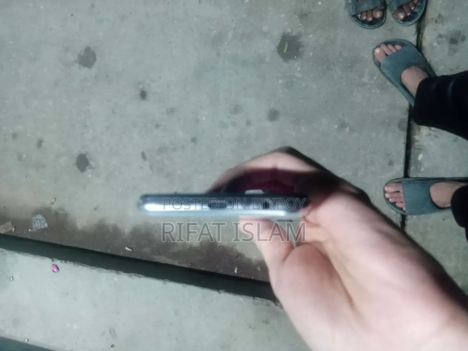 রিয়েলমি এক্স২ ১২৮ জিবি হোয়াইট