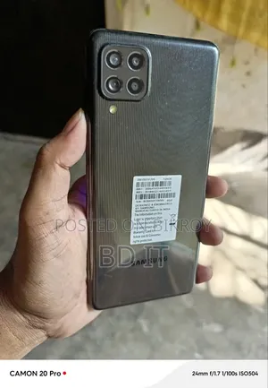 Samsung Galaxy F62 128 GB Black