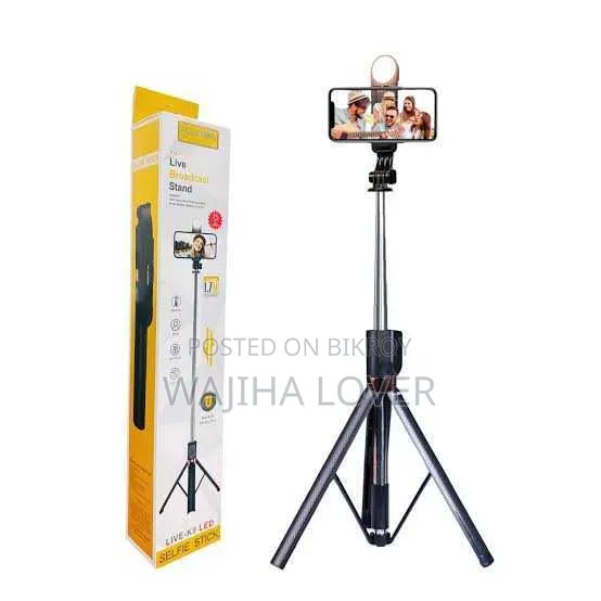 LIVE- Live Selfie Stand With Rechargeable Light (5.7 Feet)