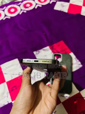 New Apple iPhone 12 Pro 256 GB Black