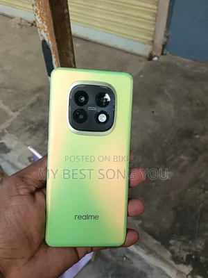Realme 128 GB Yellow