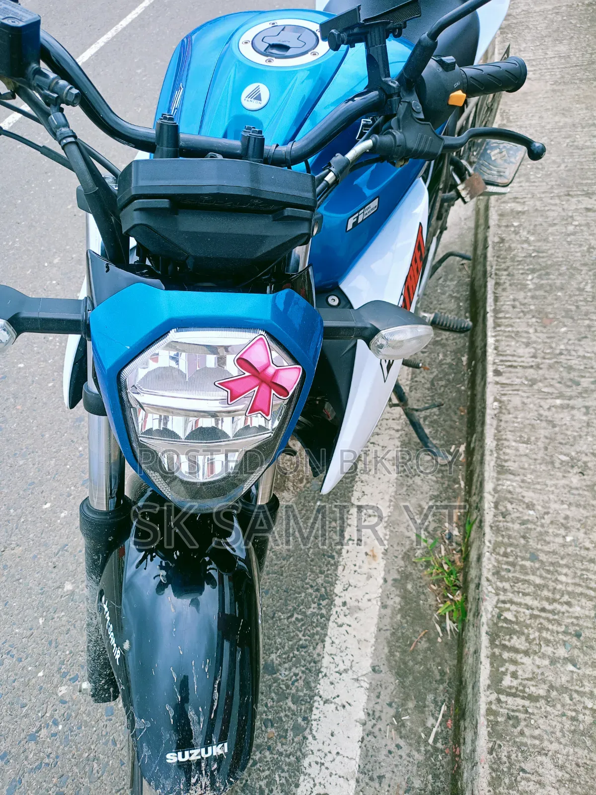 Suzuki Gixxer 2025 White