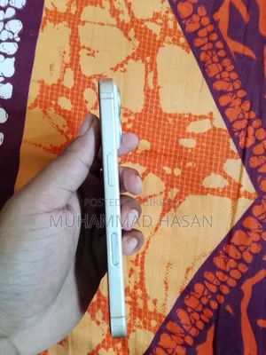 অ্যাপল আইফোন ১৭ ২৫৬ জিবি সাদা