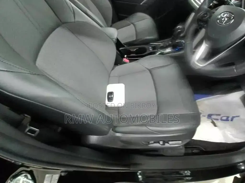Toyota Corolla Cross 2023 Black