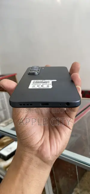 Infinix Hot 60i 128 GB Black