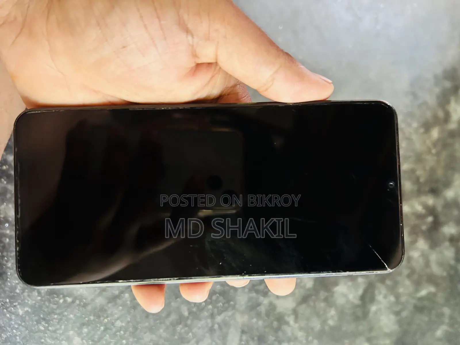 রিয়েলমি সি৫৩ ১২৮ জিবি কালো