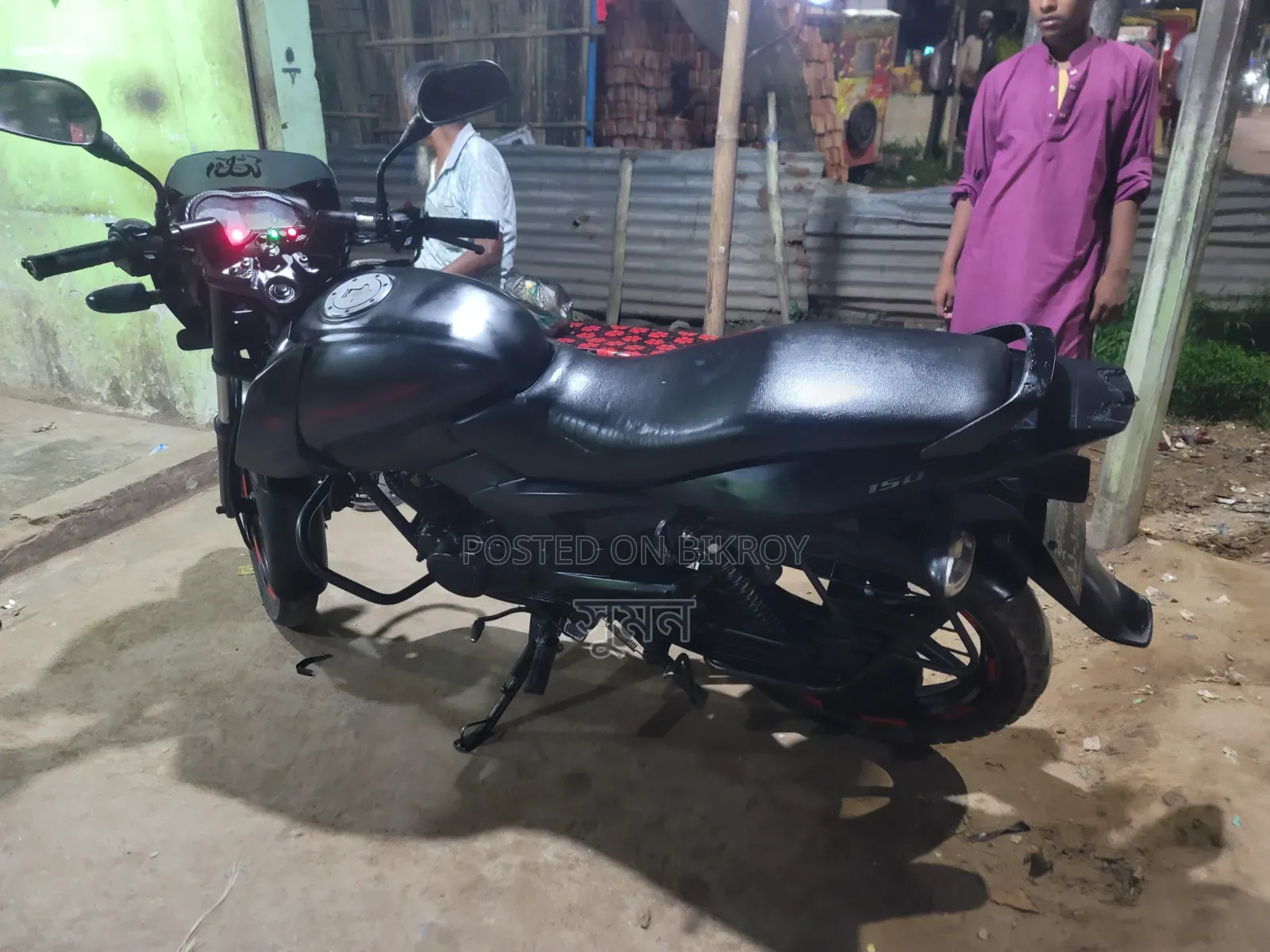 বাজাজ পালসার ১৫০ ২০০৯ ব্ল্যাক