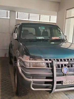 টয়োটা ল্যান্ড ক্রুজার প্রাডো ২০০৪ সবুজ
