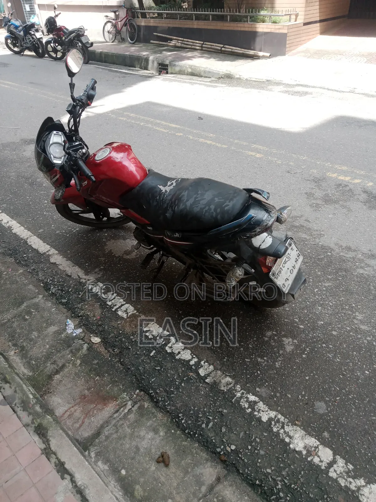 হিরো ইগনিটর ২০১৮ লাল