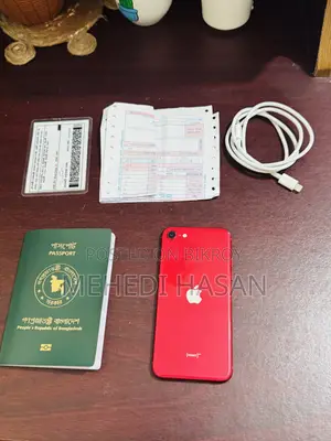 Apple iPhone SE (2020) 64 GB Red
