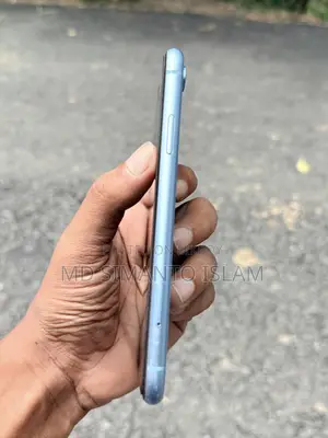 অ্যাপল আইফোন এক্সআর ৬৪ জিবি নীল