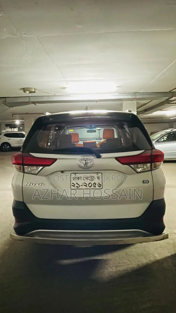 Toyota Rush 1.5 Rear-Wheel Drive 2021 Silver