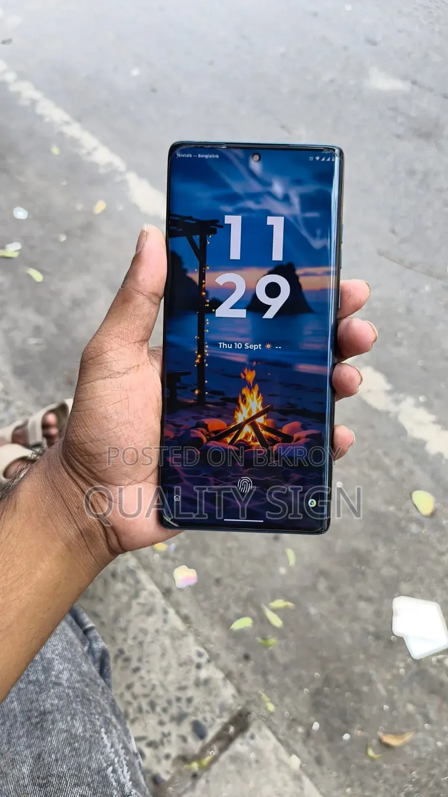 মোটর চলা এজ ৫০ ফিউশন ১২৮ জিবি ব্লু