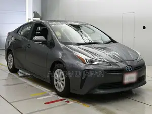 Toyota Prius 2021 Gray