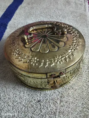 New Brass Betel Leaf Holder, Price Only- Taka, Medium Size