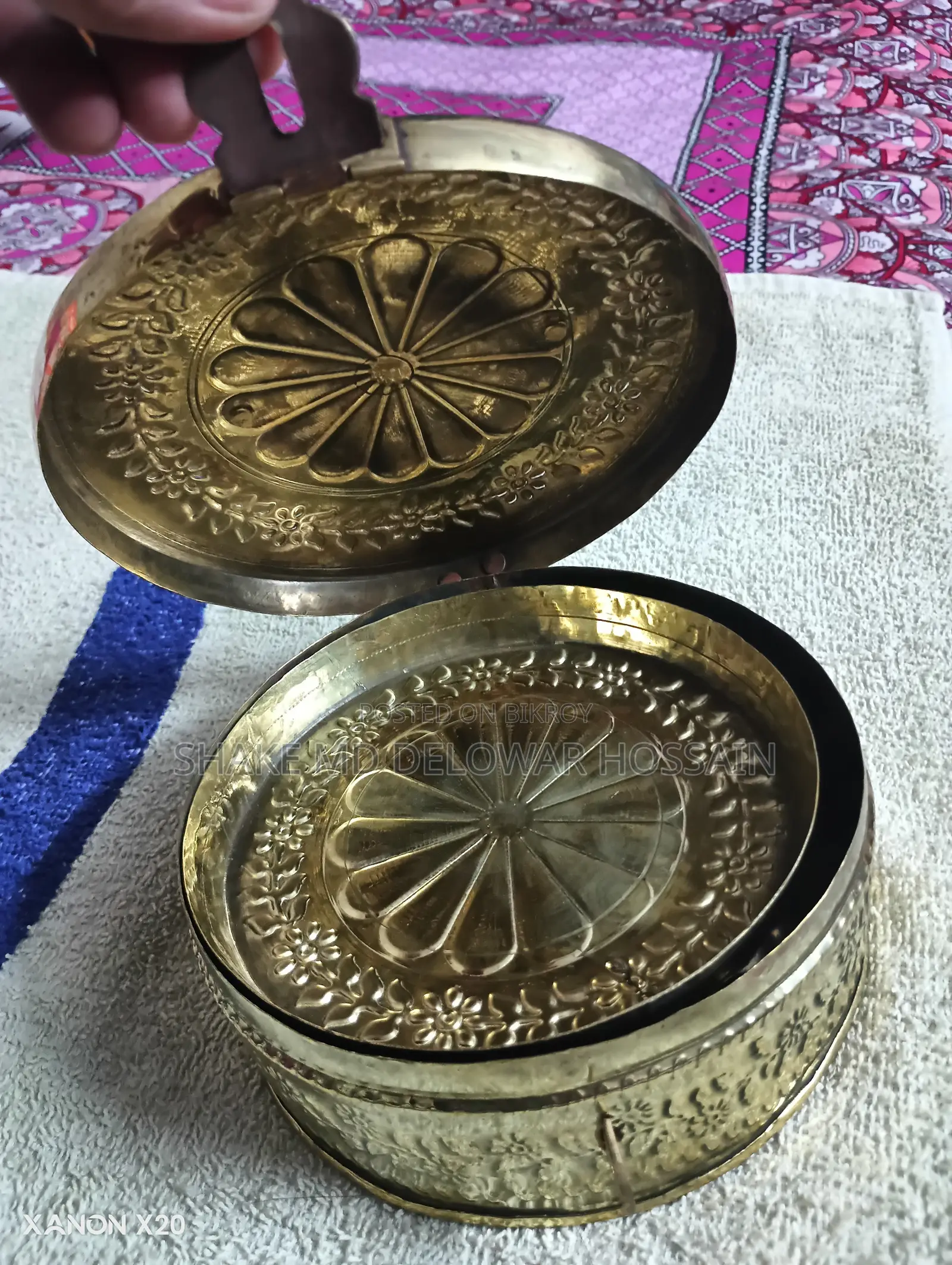 New Brass Betel Leaf Holder, Price Only- Taka, Medium Size