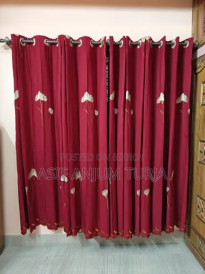 8 pieces curtains (4 pleats)
