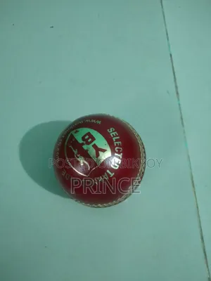 ক্রিকেট বল