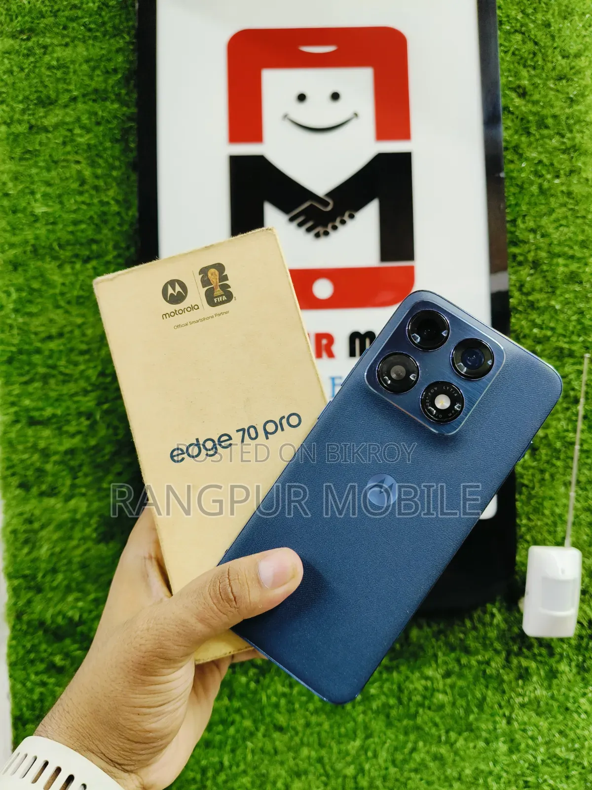 Motorola 256 GB Blue