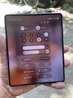 স্যামসাং জেড ১৬ জিবি গোল্ড
