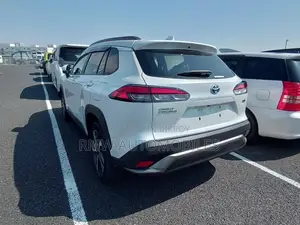 Toyota Corolla Cross 1.8 Hybrid FWD 2022 Pearl