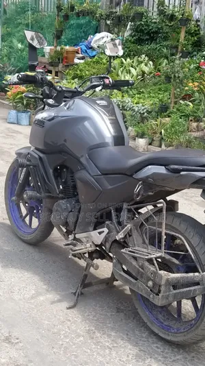 Yamaha FZS V3 2024 White