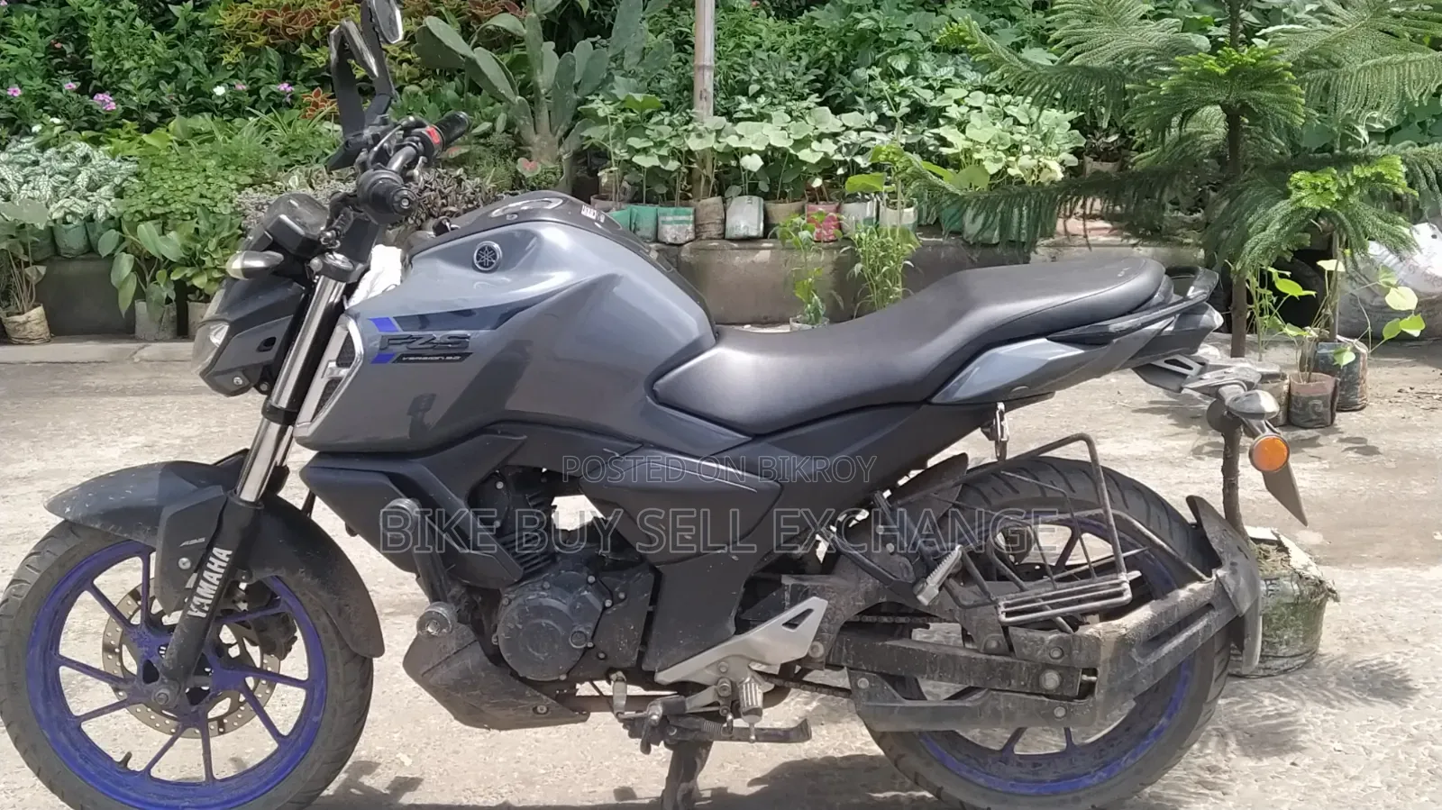 Yamaha FZS V3 2024 White