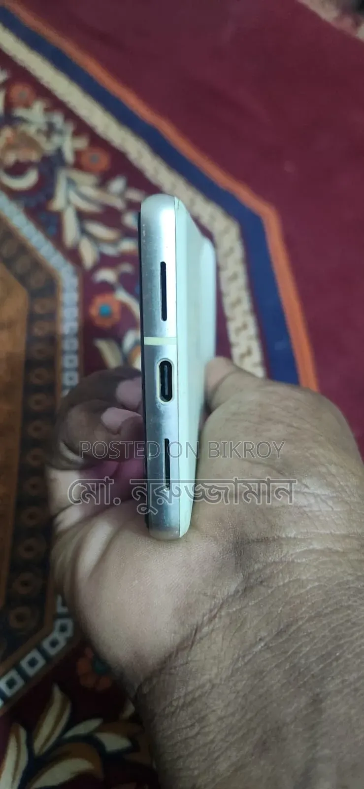 Google Pixel 7 128 GB White
