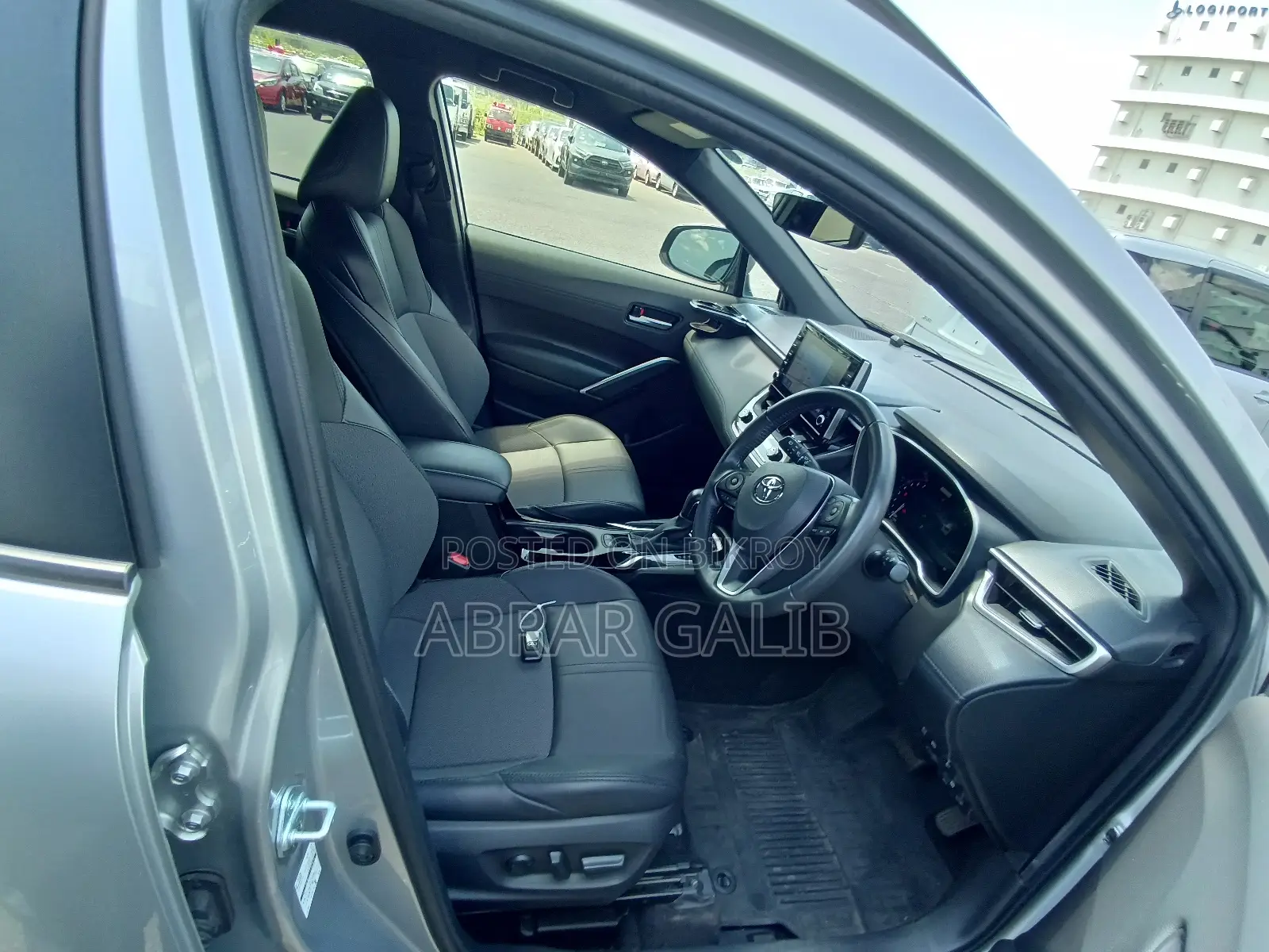 Toyota Corolla Cross 1.8 Hybrid FWD 2021 Silver