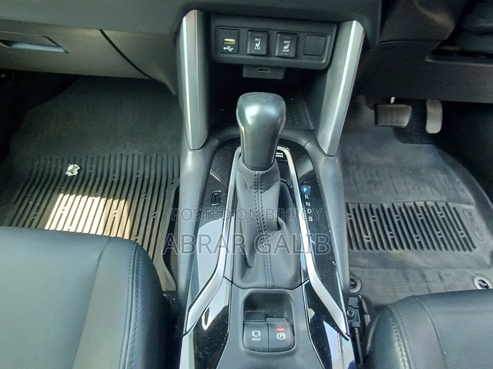Toyota Corolla Cross 1.8 Hybrid FWD 2021 Silver