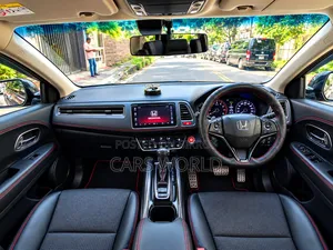 Honda Vezel 2014 Red