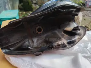 বাজাজ ডিসকভার ১২৫ ফুয়েল ট্যাংক