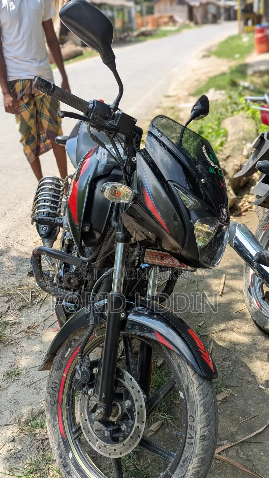 বাজাজ পালসার ১৫০ ২০২১ ব্ল্যাক
